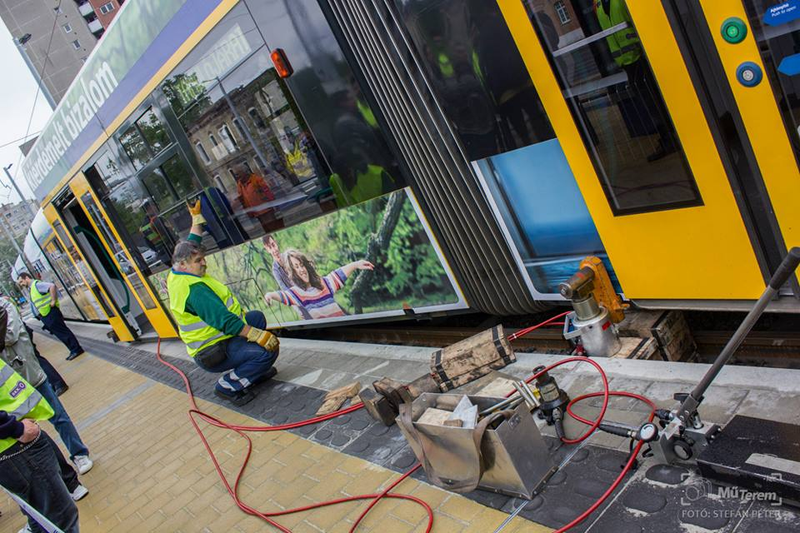 Illustration for article titled The World's Longest Tram Got A Bit Shorter After This Crash